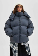 Завантажте зображення в переглядач галереї, BEOMDSGN | Пуховик оверсайз
