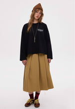 Load image into Gallery viewer, BEOMDSGN | Лонгслів оверсайз вкорочний SUCCESS
