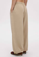 Load image into Gallery viewer, BEOMDSGN | Джогери оверсайз виварені
