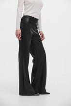 Завантажте зображення в переглядач галереї, VIGO | Штани кльош Cleo
