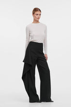 Завантажте зображення в переглядач галереї, VIGO | Штани на запах HUGO
