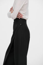 Завантажте зображення в переглядач галереї, VIGO | Штани на запах HUGO
