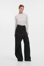 Завантажте зображення в переглядач галереї, VIGO | Штани на запах HUGO
