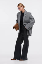 Load image into Gallery viewer, VIGO | Вовняний жакет-пальто Lorran
