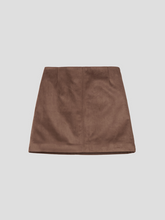 Load image into Gallery viewer, BEOMDSGN | Спідниця з еко-замші
