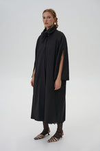 Завантажте зображення в переглядач галереї, ШИПÉЛИК | Плащ-кейп з комірцем косинкою
