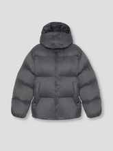 Завантажте зображення в переглядач галереї, BEOMDSGN | Пуховик оверсайз
