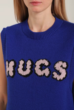 Завантажте зображення в переглядач галереї, WARM HUGS ONLY | Безрукавка HUGS
