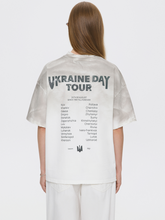 Load image into Gallery viewer, BEOMDSGN | Футболка оверсайз UKRAINE DAY TOUR
