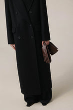 Завантажте зображення в переглядач галереї, INÍCIO DE MARÇO | Зимове пальто
