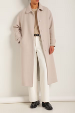 Load image into Gallery viewer, INÍCIO DE MARÇO | Зимове пальто
